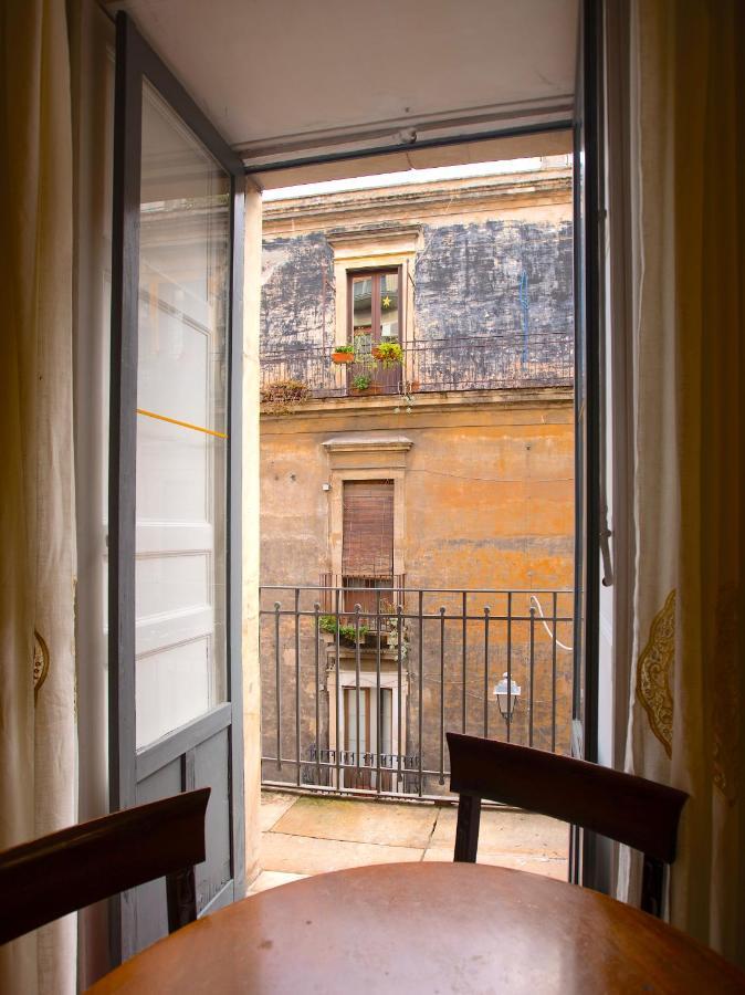 Dimora Pacini Apartment Catania Exterior foto
